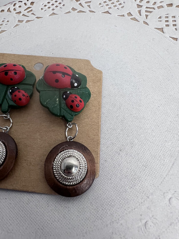 Boucles d'oreilles Lady Bug, Madame Coccinelle – Image 3