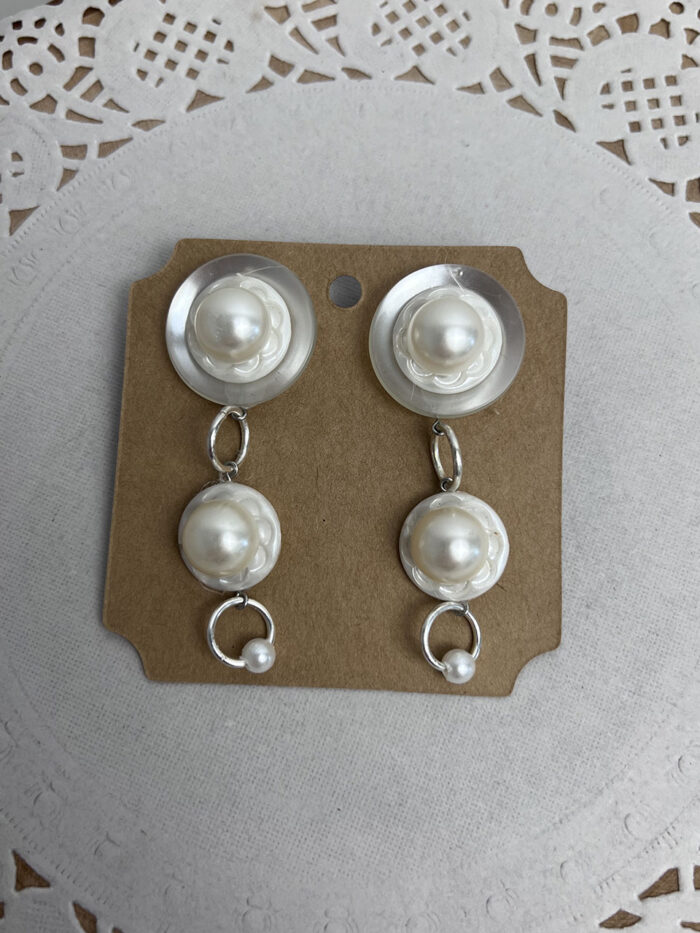 Boucles d'oreilles Perle-eau-douce-bouton-blanc